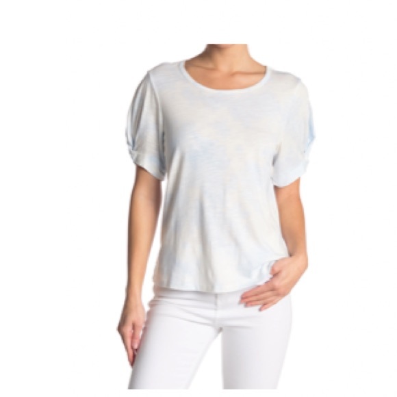 💥$10 SALE💥 NWT! Sanctuary Twist Capped Sleeve Shirt - Sky Blue - Picture 3 of 7